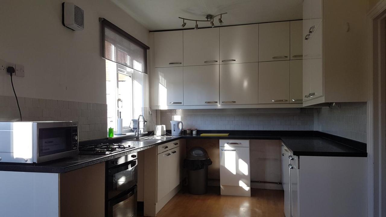 Private Rooms Just 19 Minutes From Central London Northfleet Εξωτερικό φωτογραφία
