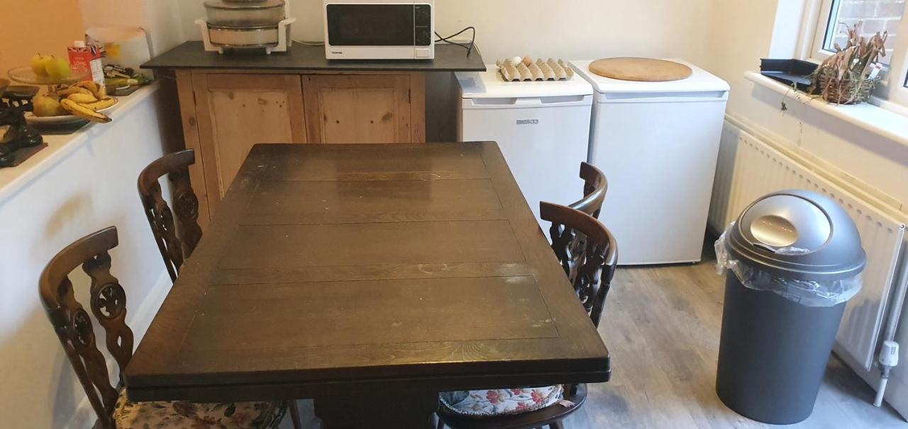 Private Rooms Just 19 Minutes From Central London Northfleet Εξωτερικό φωτογραφία