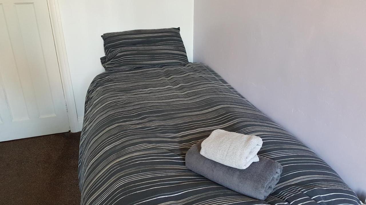 Private Rooms Just 19 Minutes From Central London Northfleet Εξωτερικό φωτογραφία