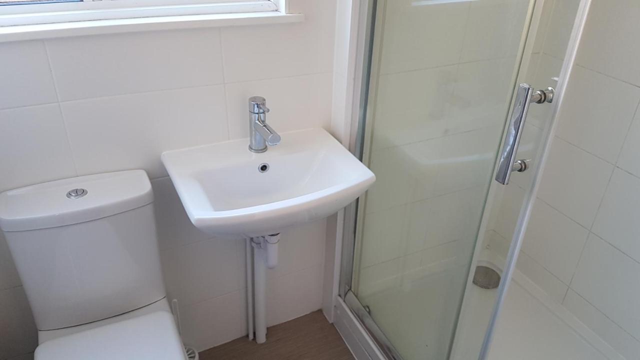 Private Rooms Just 19 Minutes From Central London Northfleet Εξωτερικό φωτογραφία